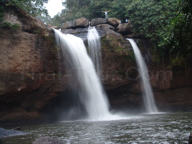 Heo Suwat Falls