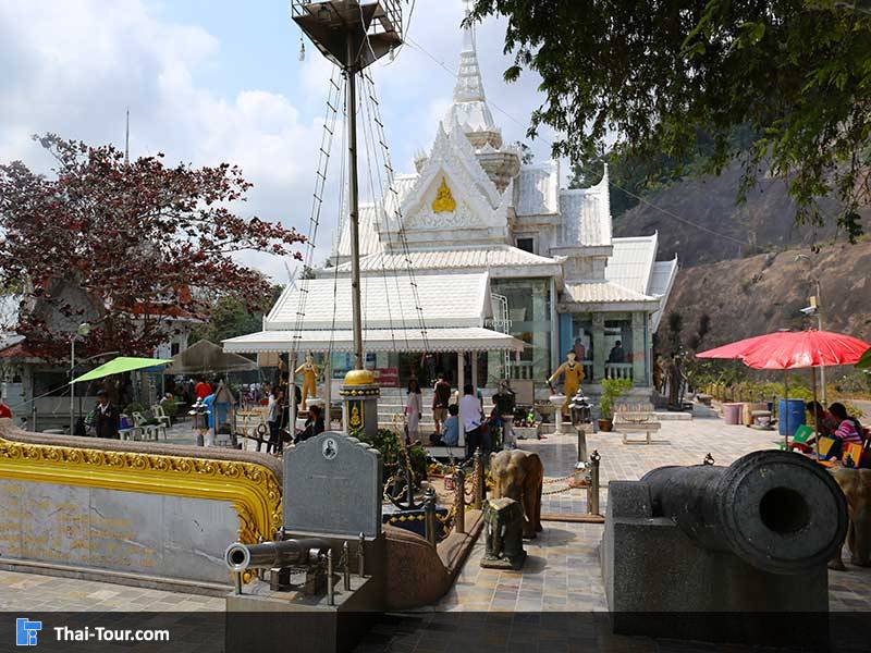 ศาลกรมหลวงชุมพรเขตอุดมศักดิ์ หาดทรายรี จ.ชุมพร