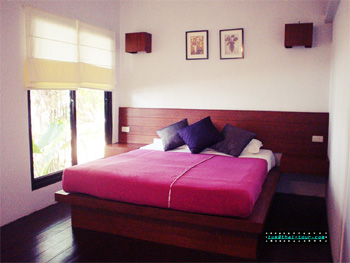 Chom Talay Room