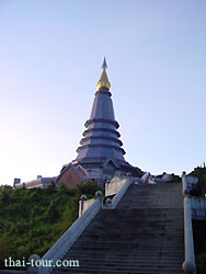 พระธาตุนภเมทนีดล