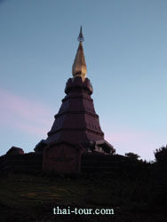 พระธาตุนภพลภูมิสิริ