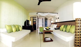 South Sea Karon, Phuket - Premium Room