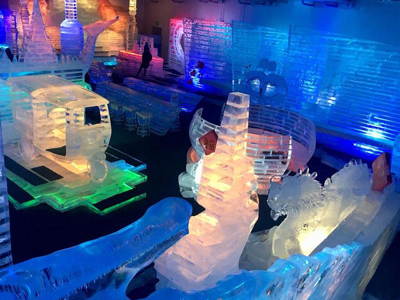 เมืองน้ำแข็งพัทยา FROST Magical Ice Of Siam Pattaya