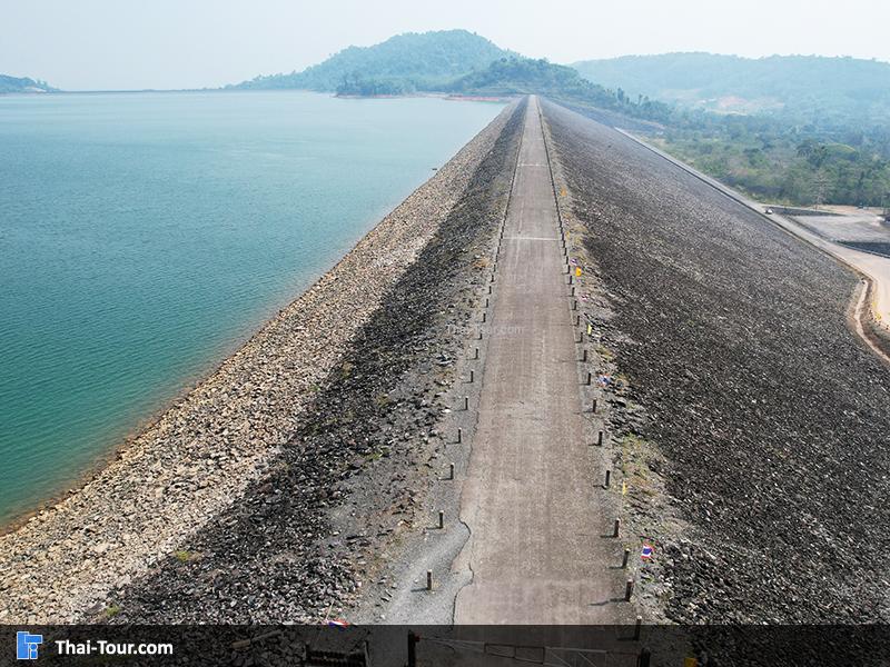 เขื่อนบ้านพลวง