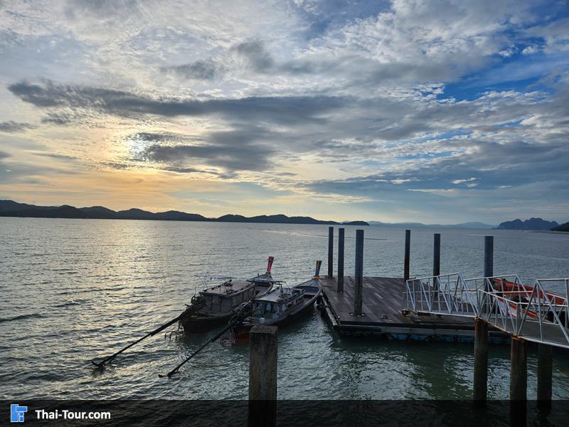 ท่าเรือมาเนาะ