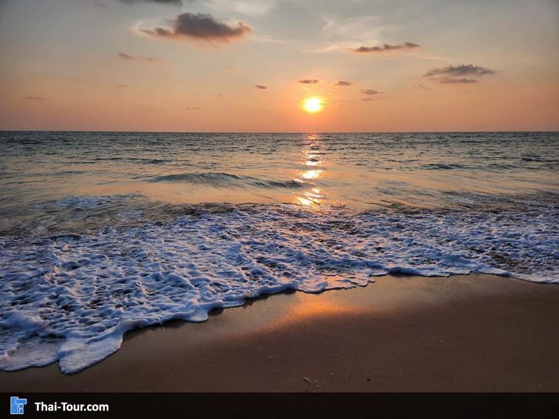 ชายหาดบางหลุด