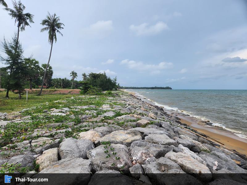 บริเวณ หาดคอเขา