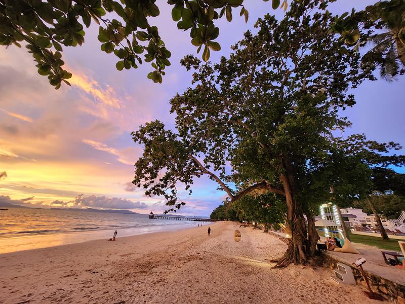 ชายหาด หาดโล๊ะปาเหรด