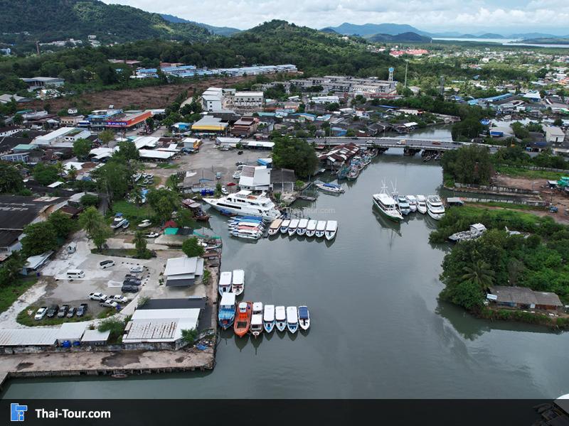 ภาพมุมสูง ท่าเรือเจียรวานิช