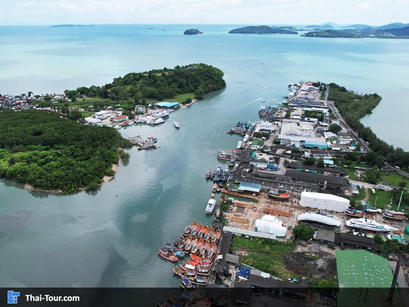 ภาพมุมสูง ท่าเรือเจียรวานิช