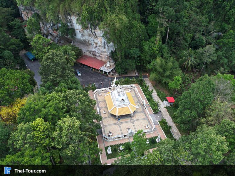 ภาพมุมสูง พระนอนทรงเครื่องโนรา