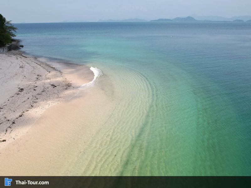 ภาพมุมสูง เกาะค้างคาว