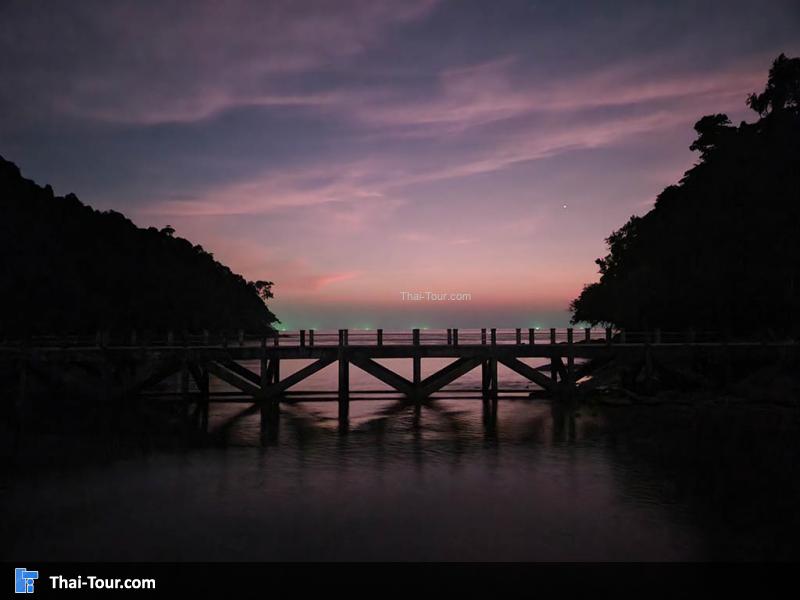 ท่าเรืออุทยานแหลมสน