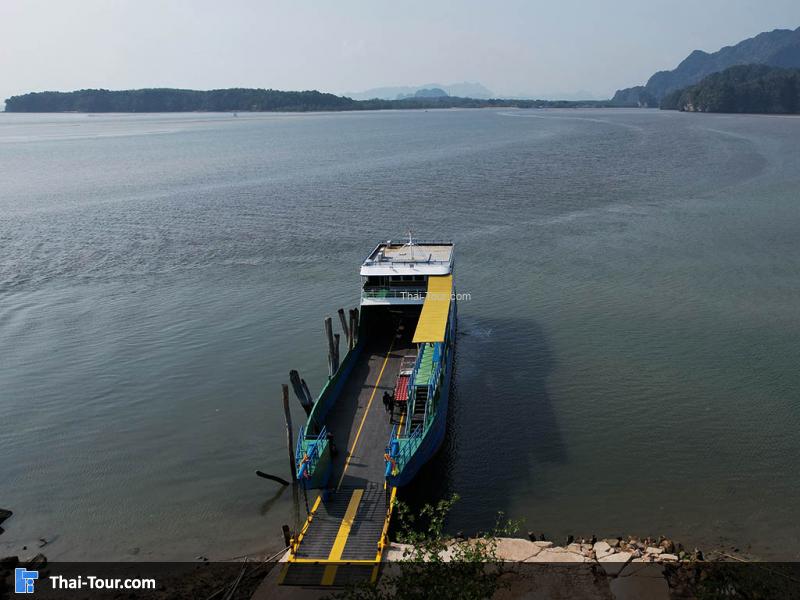 ภาพมุมสูง ท่าเทียบเรือคลองทราย