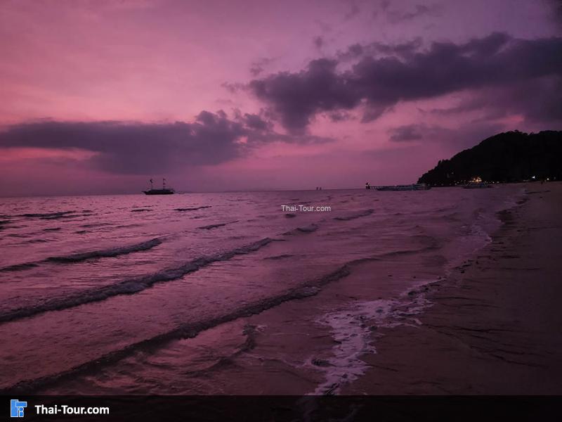 ชายหาด หาดโล๊ะปาเหรด