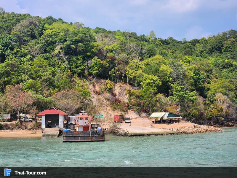 ท่าเรือแหลมไทร