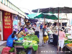 ตลาดยามเช้า (สายหยุด) ...พอสายๆ ก็หยุดขาย